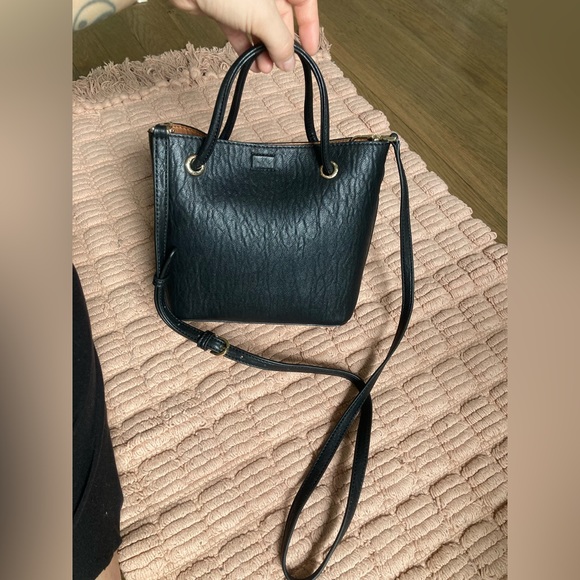 NWOT Calvin Klein Gabrianna Mini Bubble Lamb Bag in Black - Picture 2 of 11